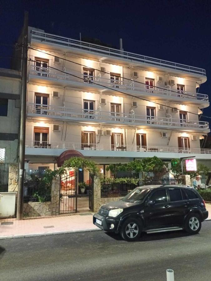 Saint George Hotel Loutra Edipsou  Eksteriør billede