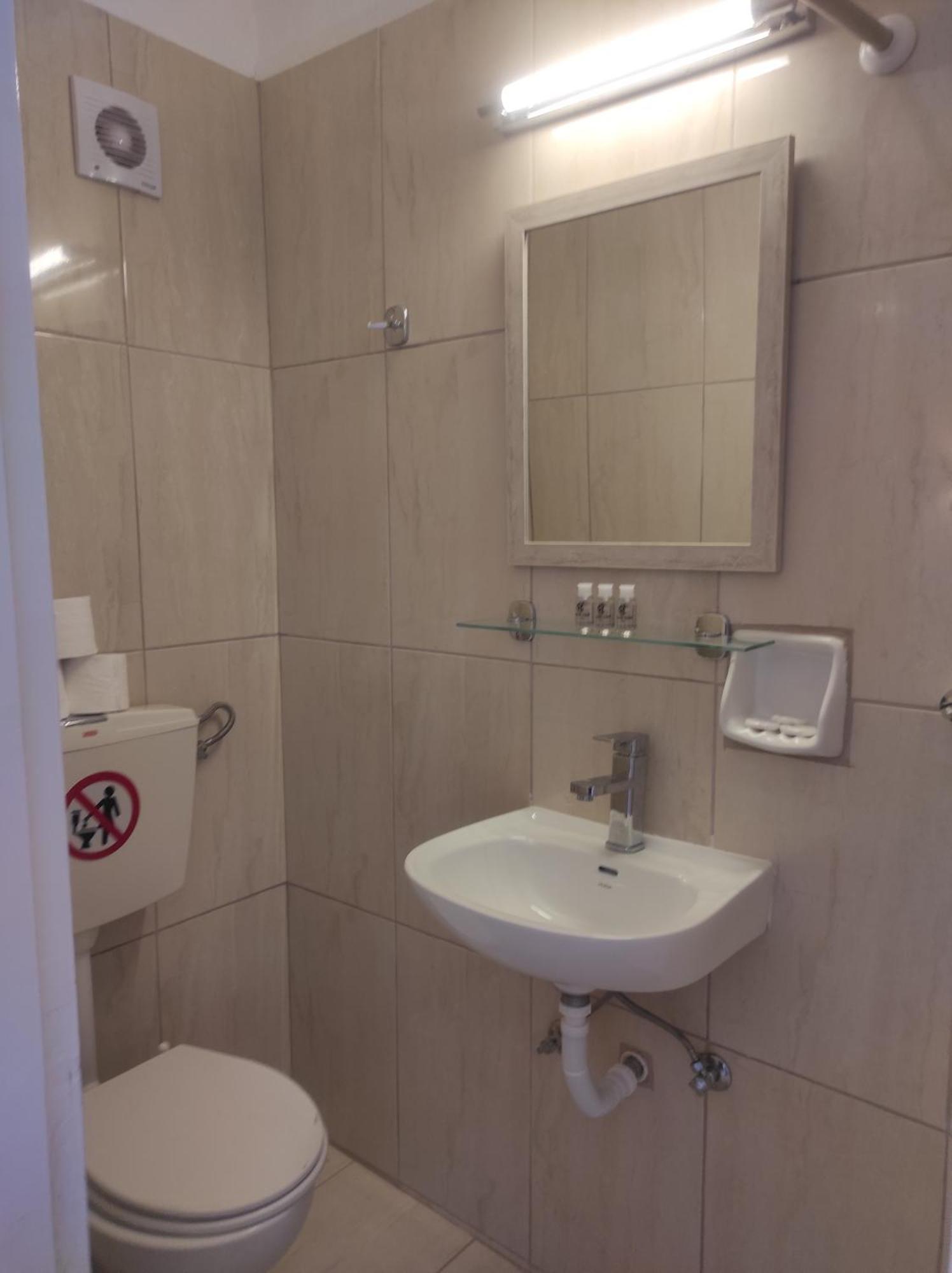 Saint George Hotel Loutra Edipsou  Eksteriør billede